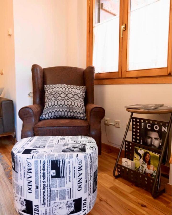 Bpirineos-La Casita Del Rebeco Apartment เบนาสเก ภายนอก รูปภาพ
